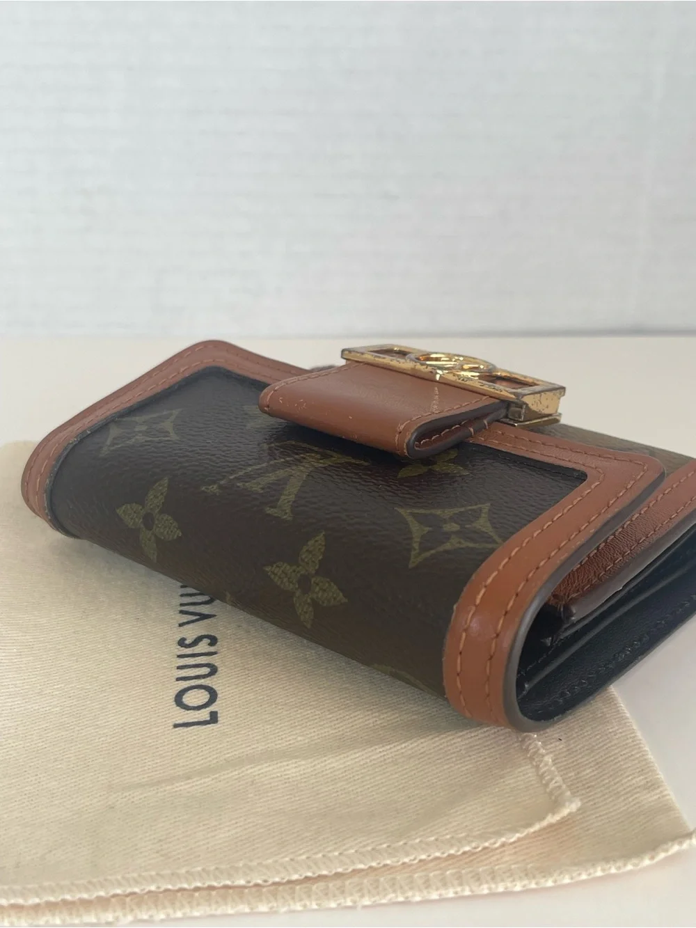 Louis Vuitton Dauphine Compact Wallet with dust bag